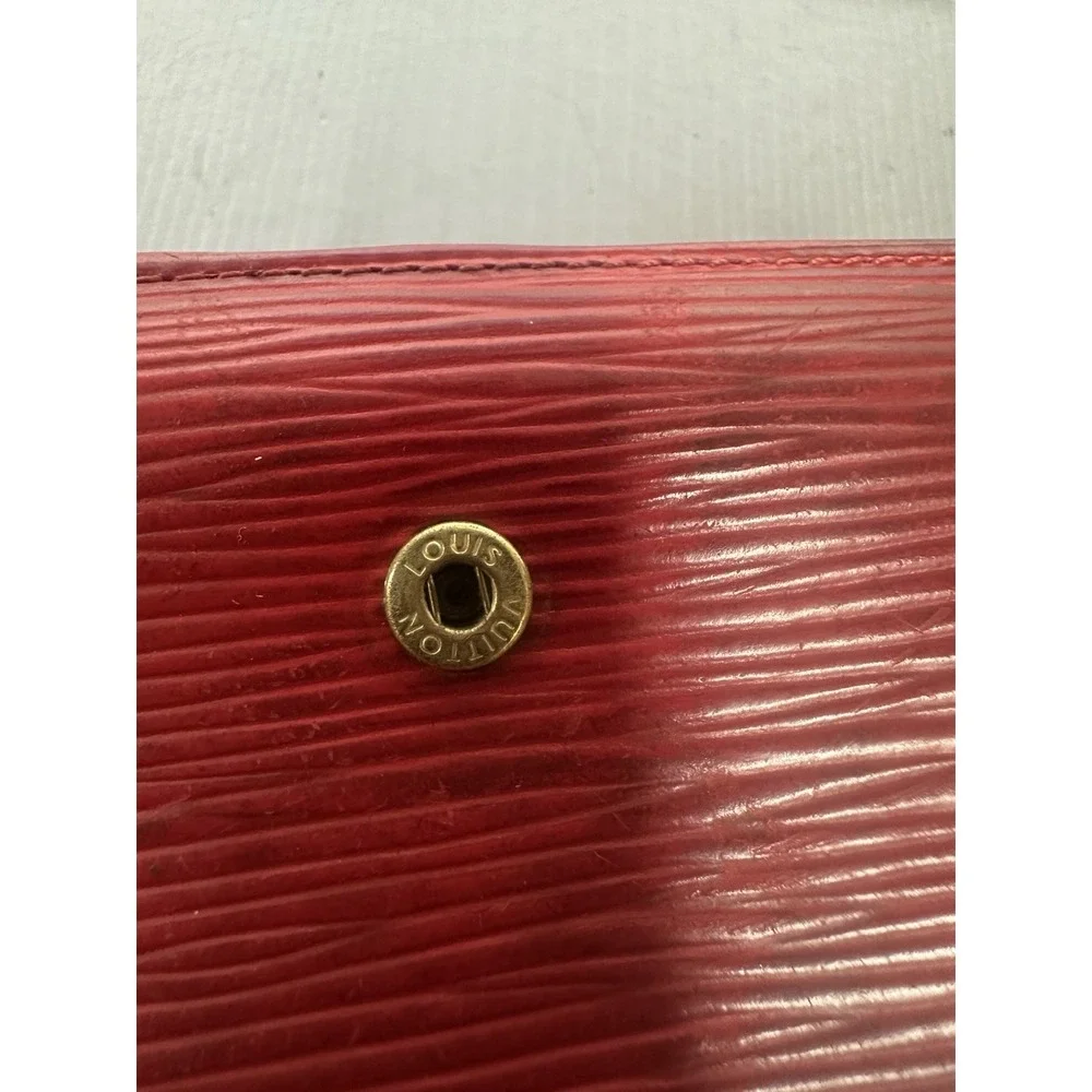 LOUIS VUITTON Epi Agenda Red LV Auth - Picture 16 of 16
